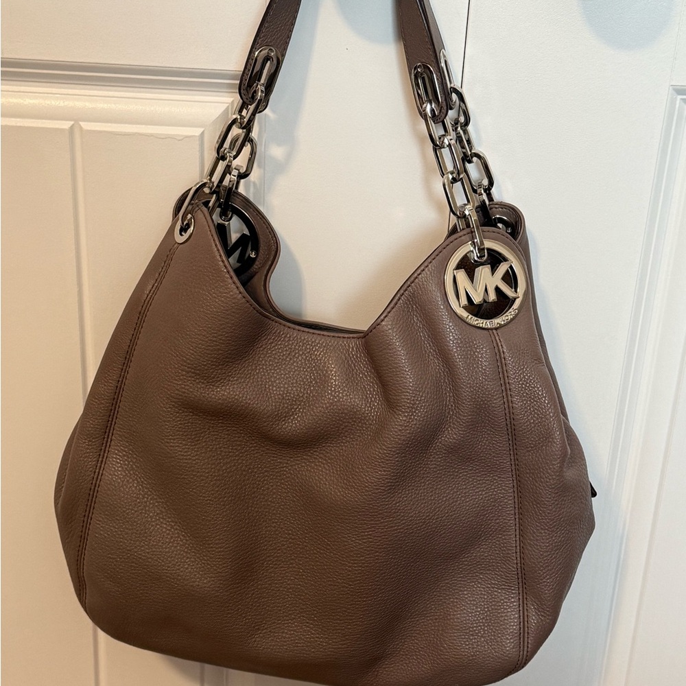 Taupe Michael Kors Brown Leather Shoulder Bag